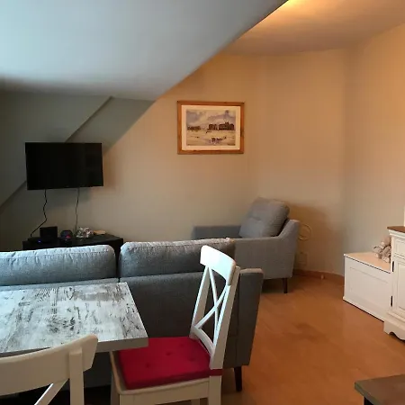 Casa Helena Апартаменты Ньивпорт