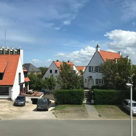 Casa Helena * Ньивпорт